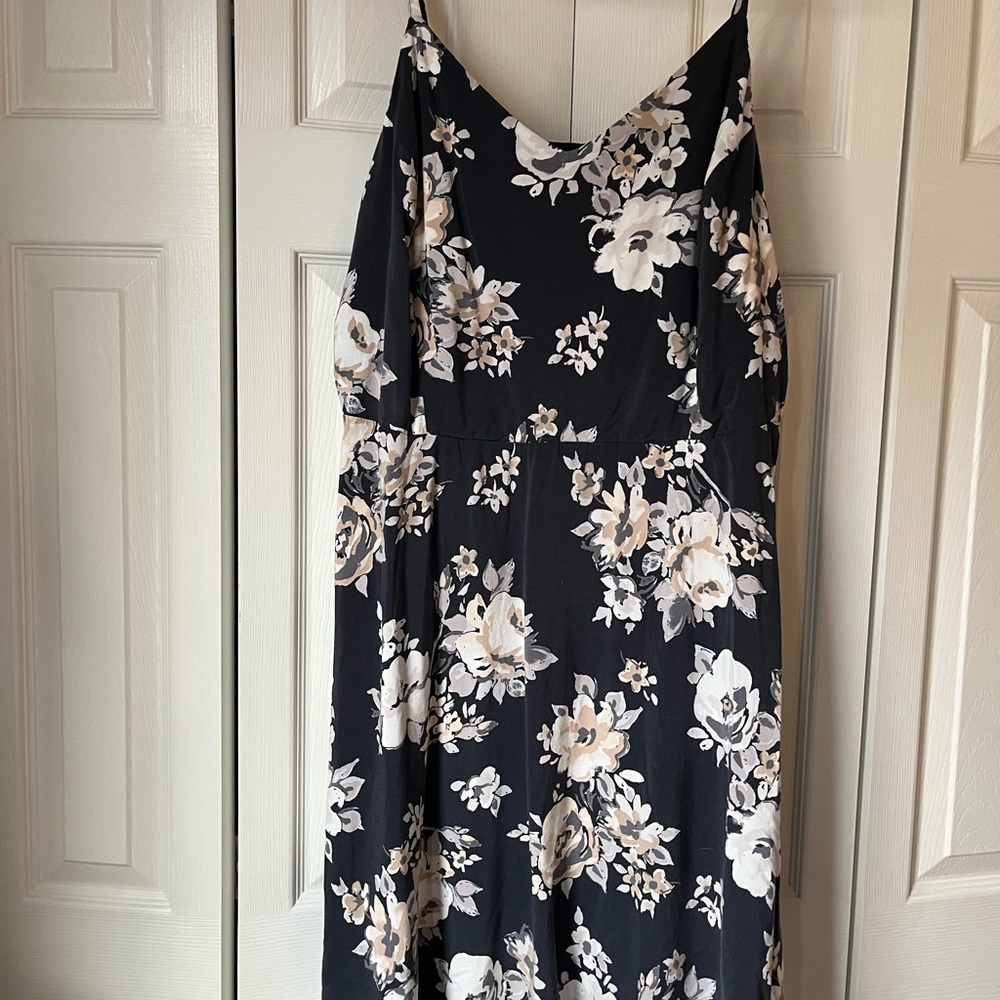 Old Navy Blue and White Maxi Sundress Sleeveless